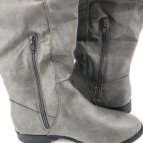 Bucco Gray Leather Heeled Boots | Versatile All-Season Wear - Picture 4 of 7